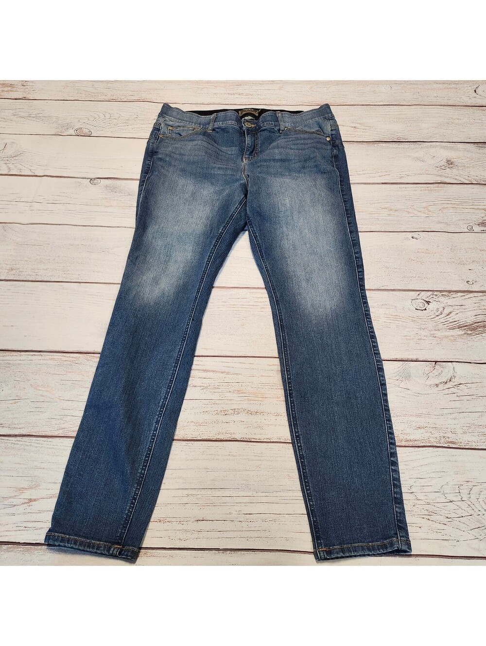 Torrid Bombshell Skinny Premium Stretch Blue Jeans Size 18T
